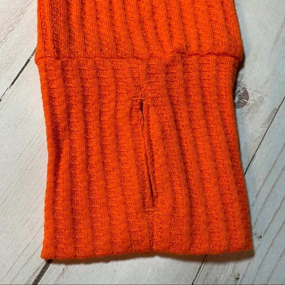 NWOT Ladies Broncos LS and Duffle Set - Picture 6 of 12